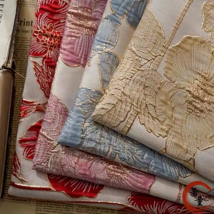 Wholesale Comfortable 100% Polyester Brocade Fabric xitong Textile YARN DYED fabric for dress