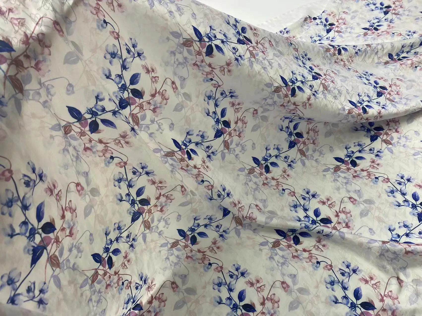 100% polyester fabric wholesale super soft new design large flower digital printing satin polyester fabric chiffon dress