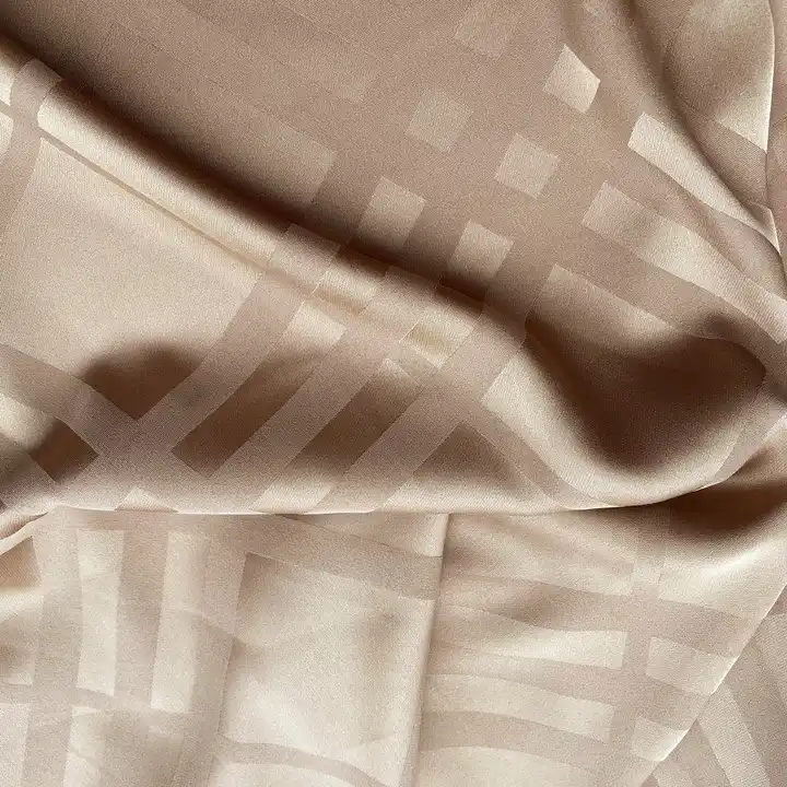 High Quality MULTI COLOR Wholesale Polyester Stretch fabric Blouse Fabric Plaid JACQUARD SATIN CHIFFON FABRIC