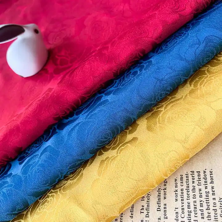 MULTI COLOR CLOTHING POLYESTER DESIGNER SATIN FABRIC WHOLESALE FLOWER JACQUARD SATIN DESIGNER FABRIC