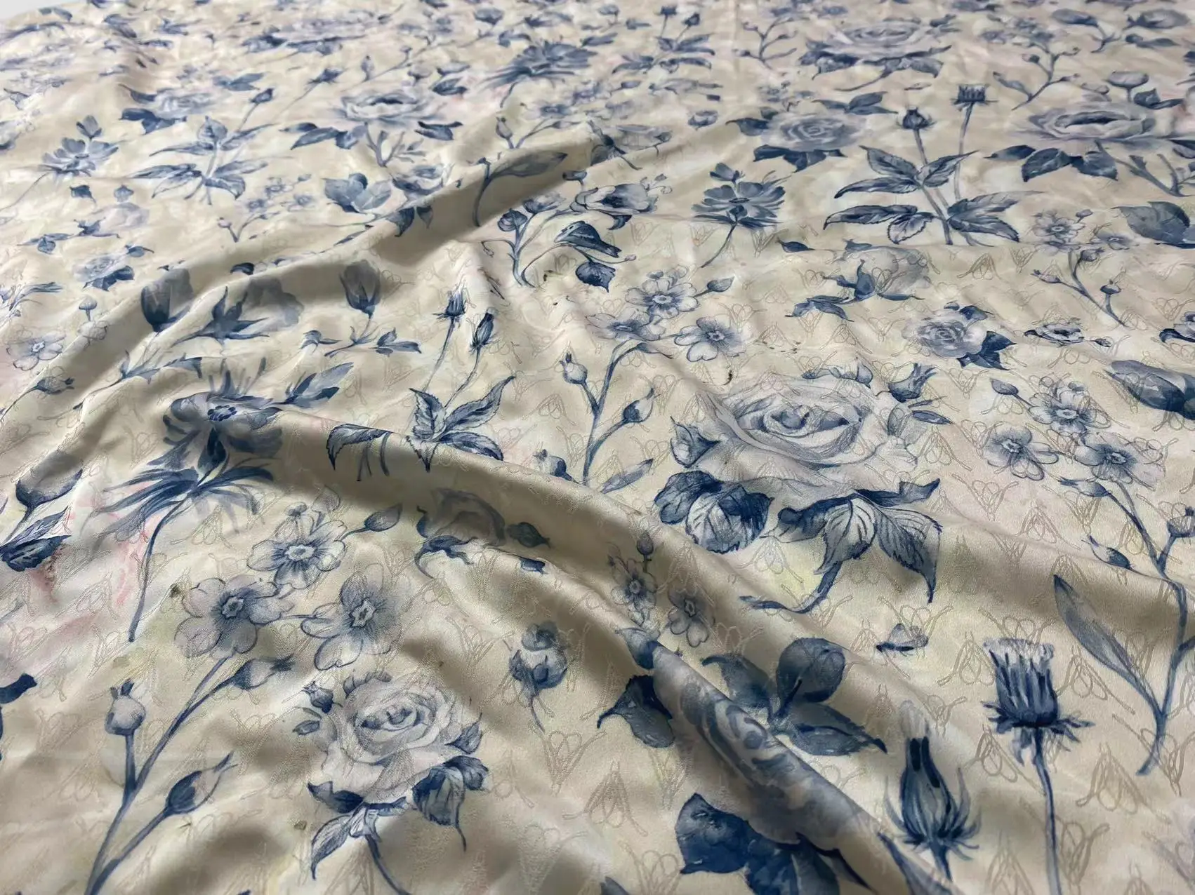 Item No XT2227 Composition 96% P  4%SP Yarn Count 50D*75D+40D Weight 94gsm Width 57/58